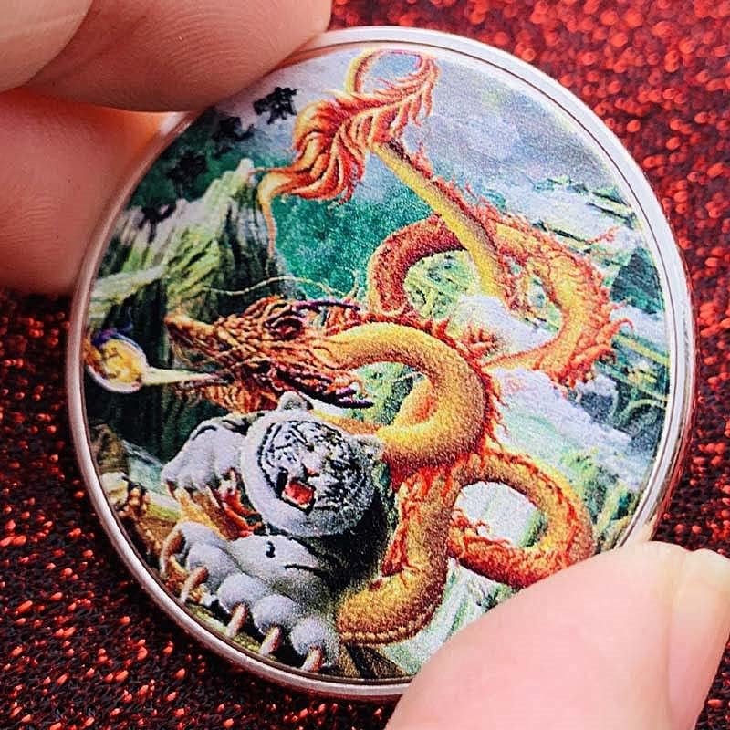 Китайски Зодиакален Любимец Дракон Рев Рев на Тигър Позлатени Рисувана Тигър Медал Фу, Лу Шоу Златни Монети